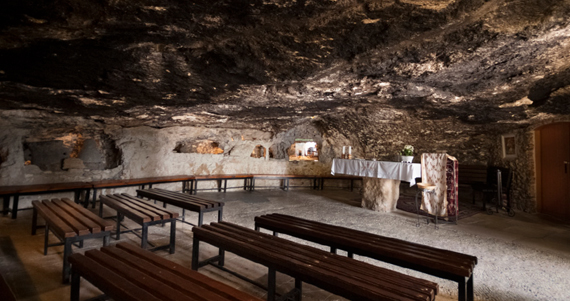 목자들의 들판 동굴 예배처